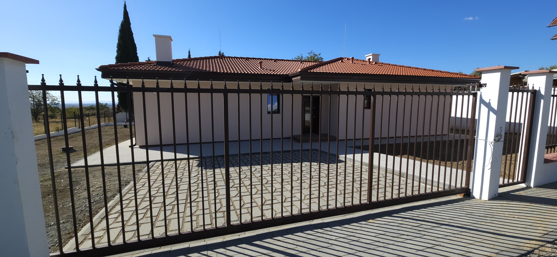 Еднофамилна къща – с. Дълбоки